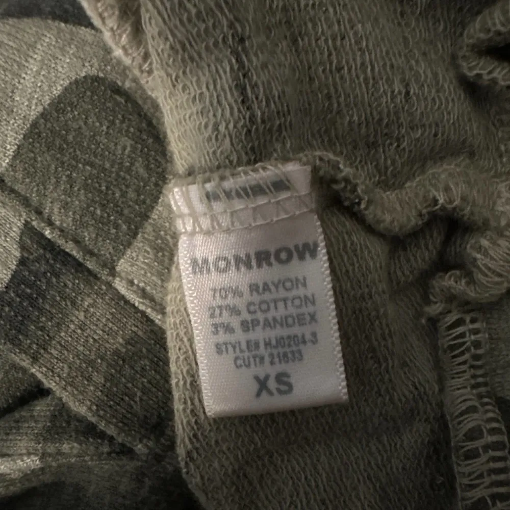 MONROW Urban Camo Zip - Image 10