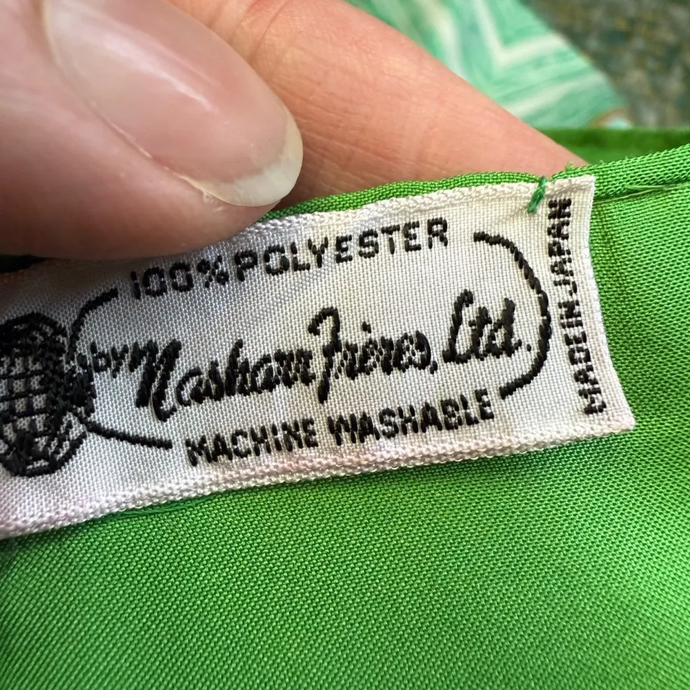 Vintage 60/70s Nasharr Frères Ltd made in Japan striped square scarf Green - Image 8