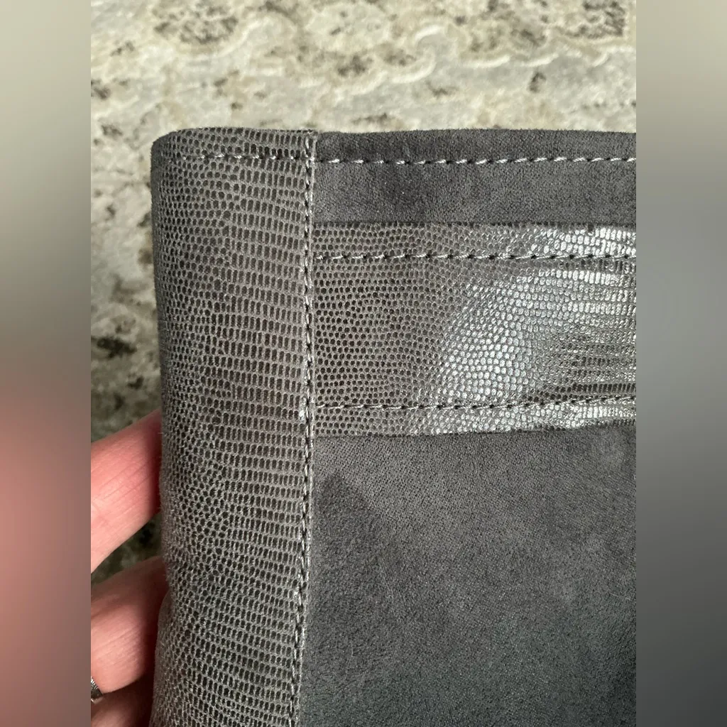 Dressy Lizard pattern detail booties 🍂🍃🌿 Gray Size 9.5 - Image 9