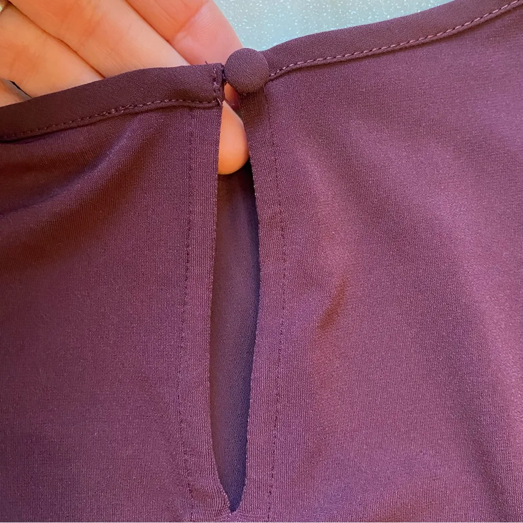 Ann Taylor Flowy Dark Eggplant Purple 3/4 Length Tucked Pleat Sleeve Blouse - Image 3