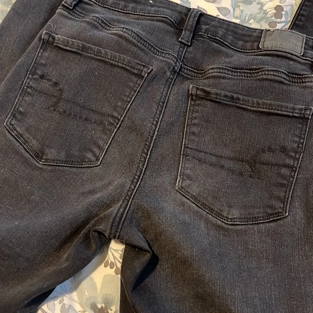 America Eagle Next Level Stretch Black Distressed Jeans Size 2 - Image 9