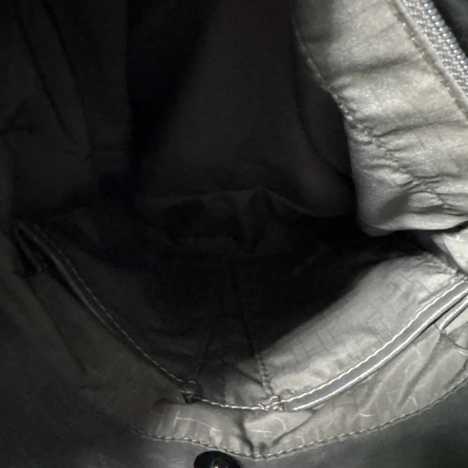 Rosetti Shoulder Bag Gray Faux Leather‎ Large Hobo Purse with Front Zip Pocket - Image 10