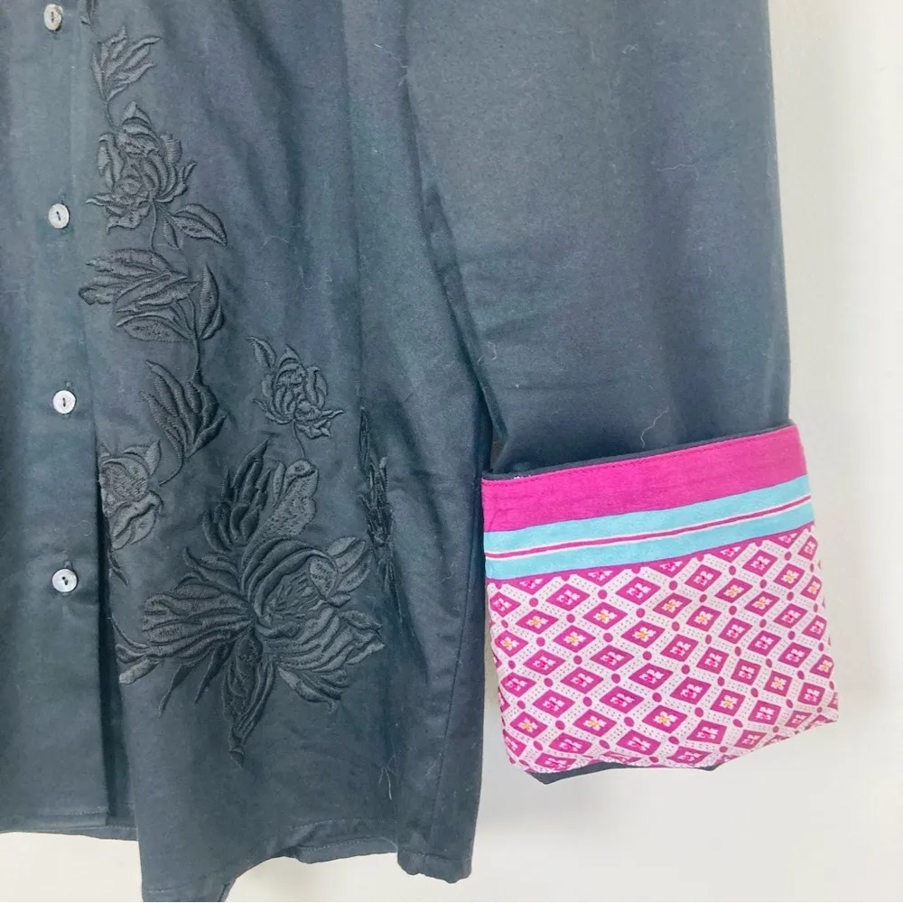 Robert Graham western style button front black on black embroidered shirt. Small - Image 4