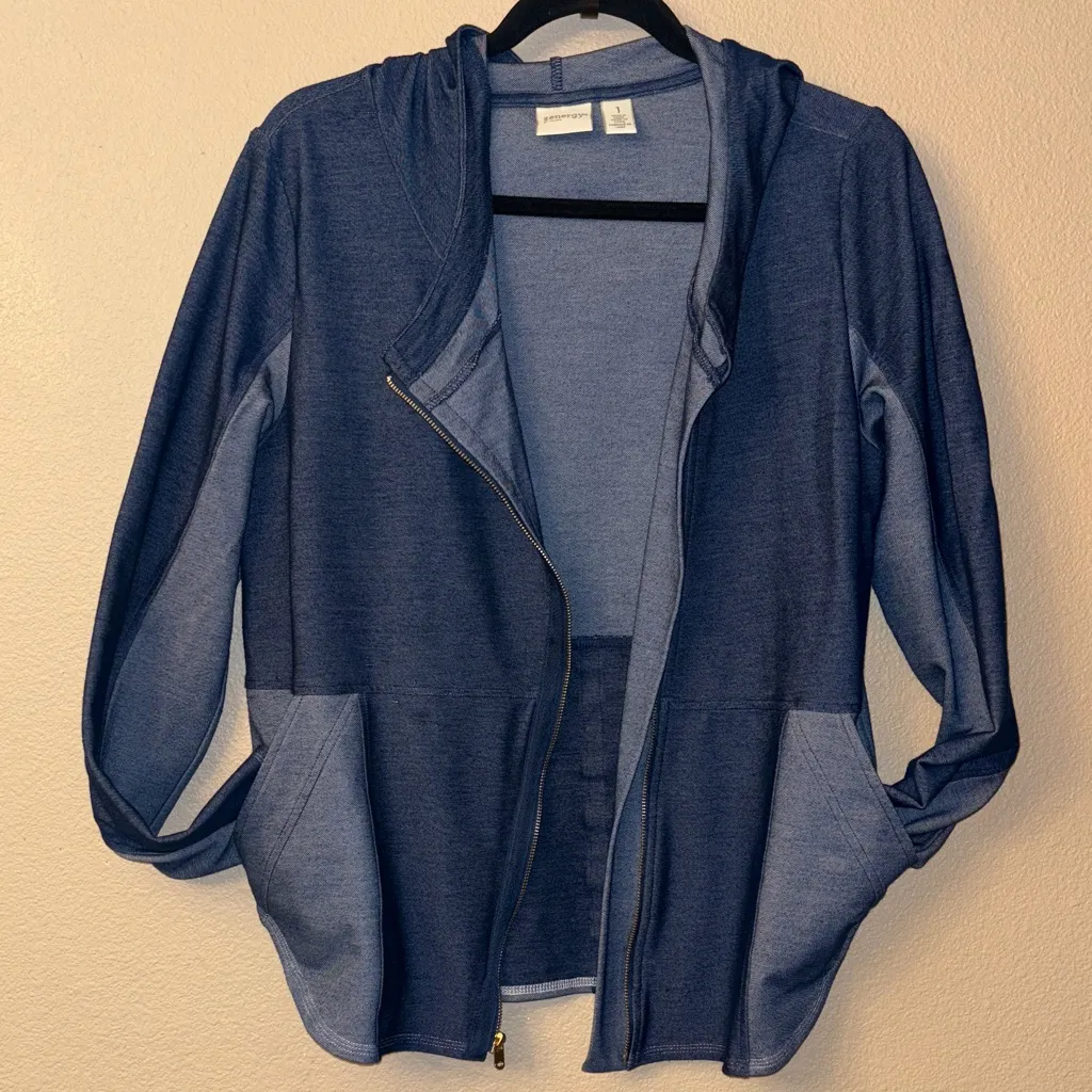 Zenergy by Chico's Size 1 M/L Blue Denim Moto Jacket Hoodie Sweatshirt Size M - Image 6