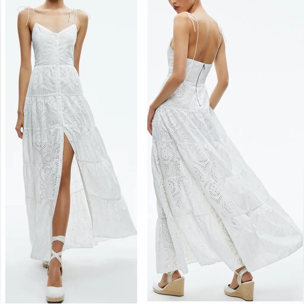 Alice+Olivia SHANTELLA TIERED BUTTON FRONT MAXI DRESS in Off White - Image 2