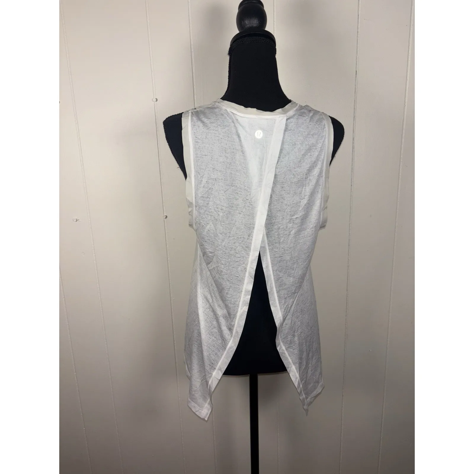 Women's Lululemon  Tank Top Off White open back - Image 2