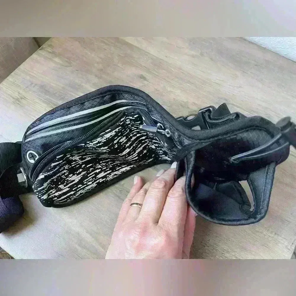 Skywoo Waist‎ Bag Walking Hiking Running Bag Black - Image 4