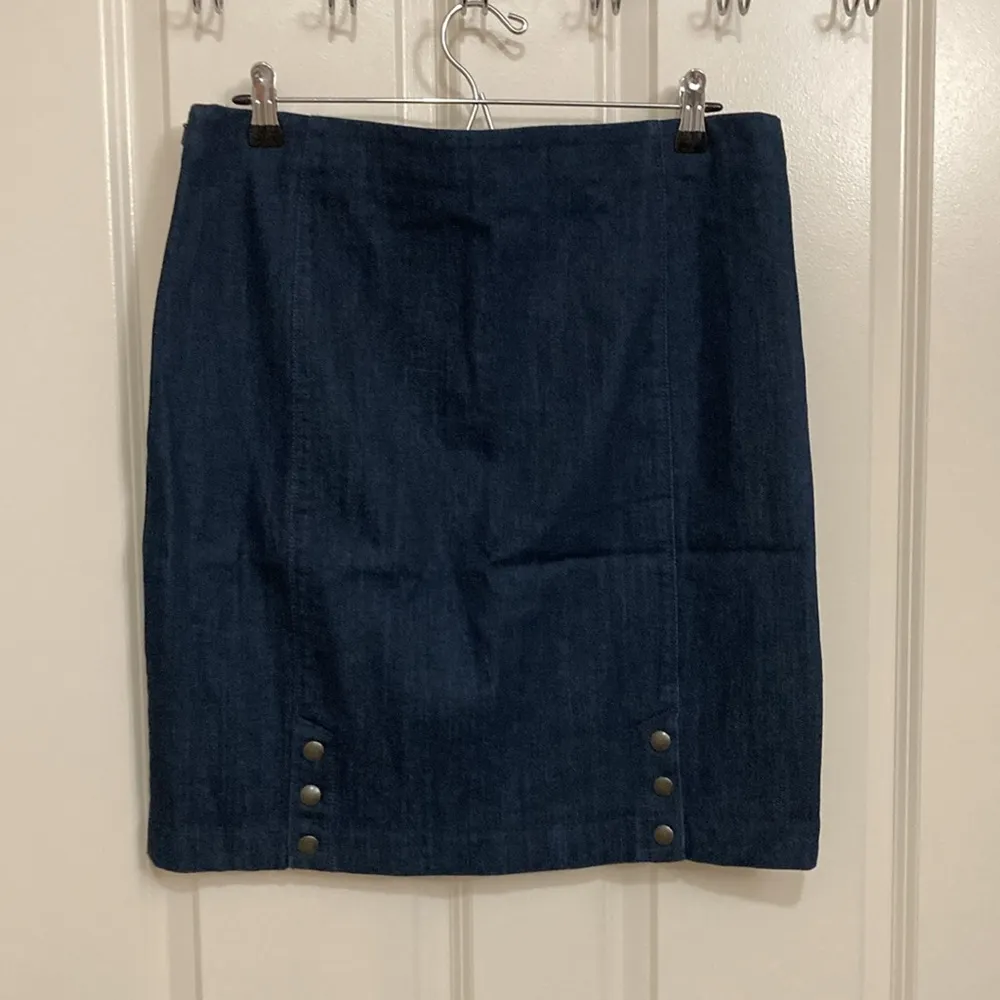 J Jill Denim Pencil Skirt - Image 4