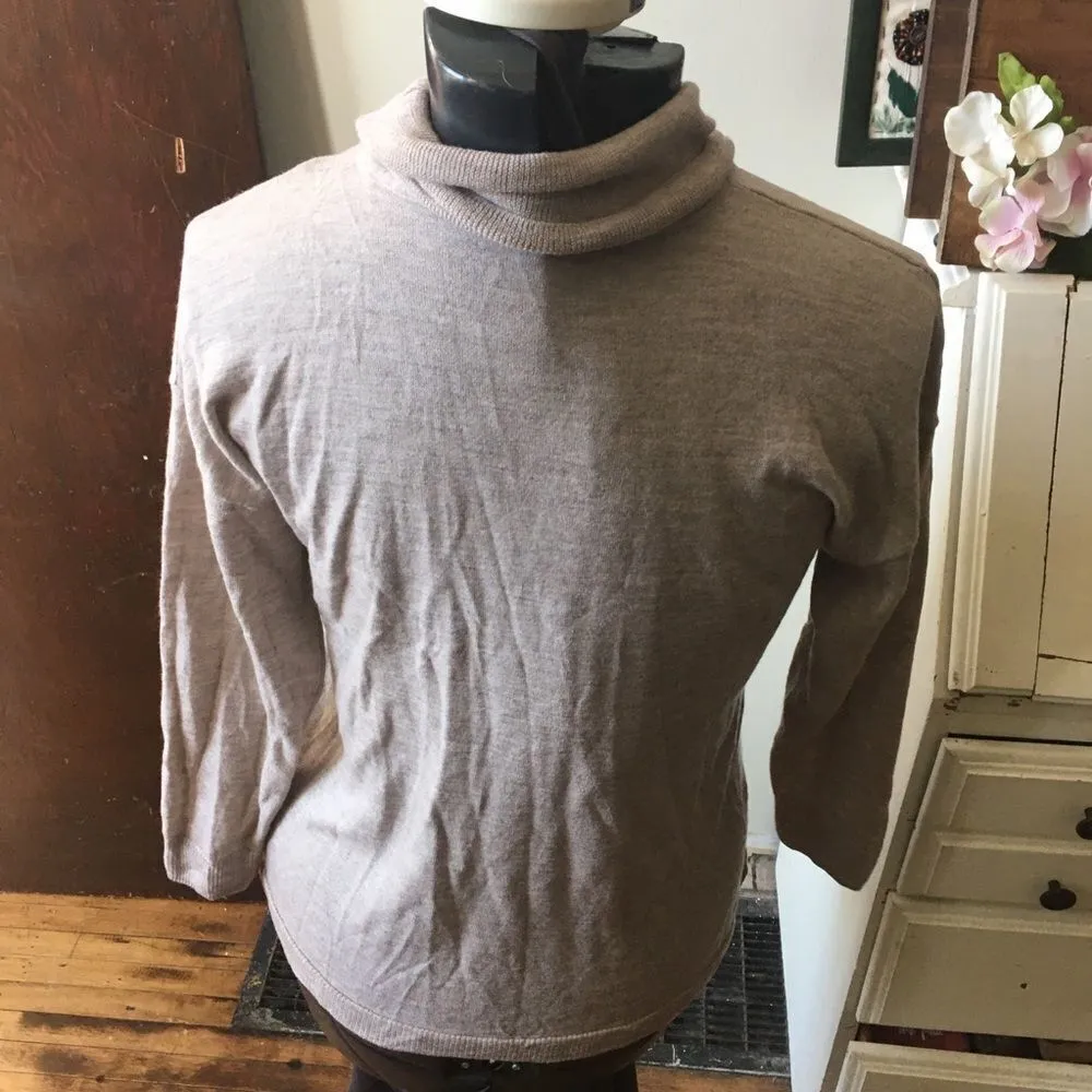Talbots merino wool oatmeal XLP turtleneck sweater - Image 3