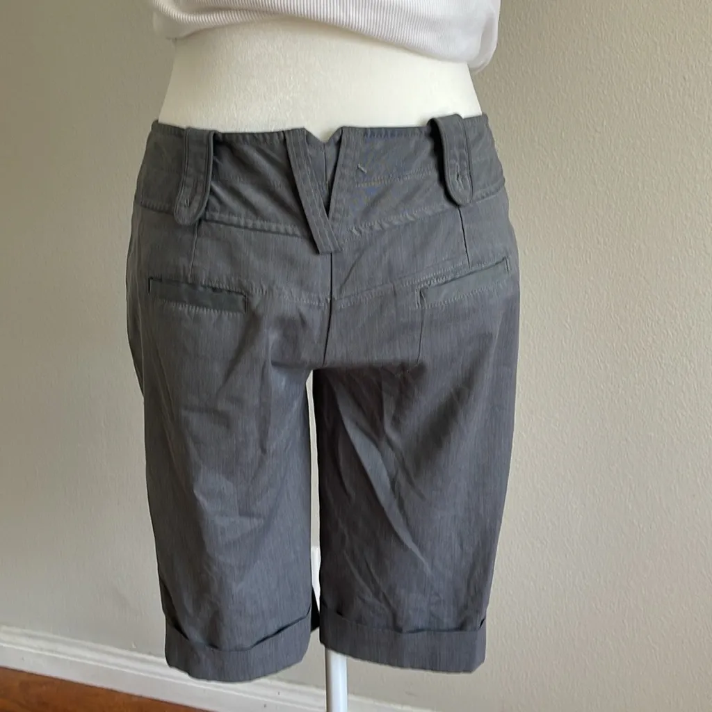 Vintage Gray Women's Shorts Size 3 - Image 4