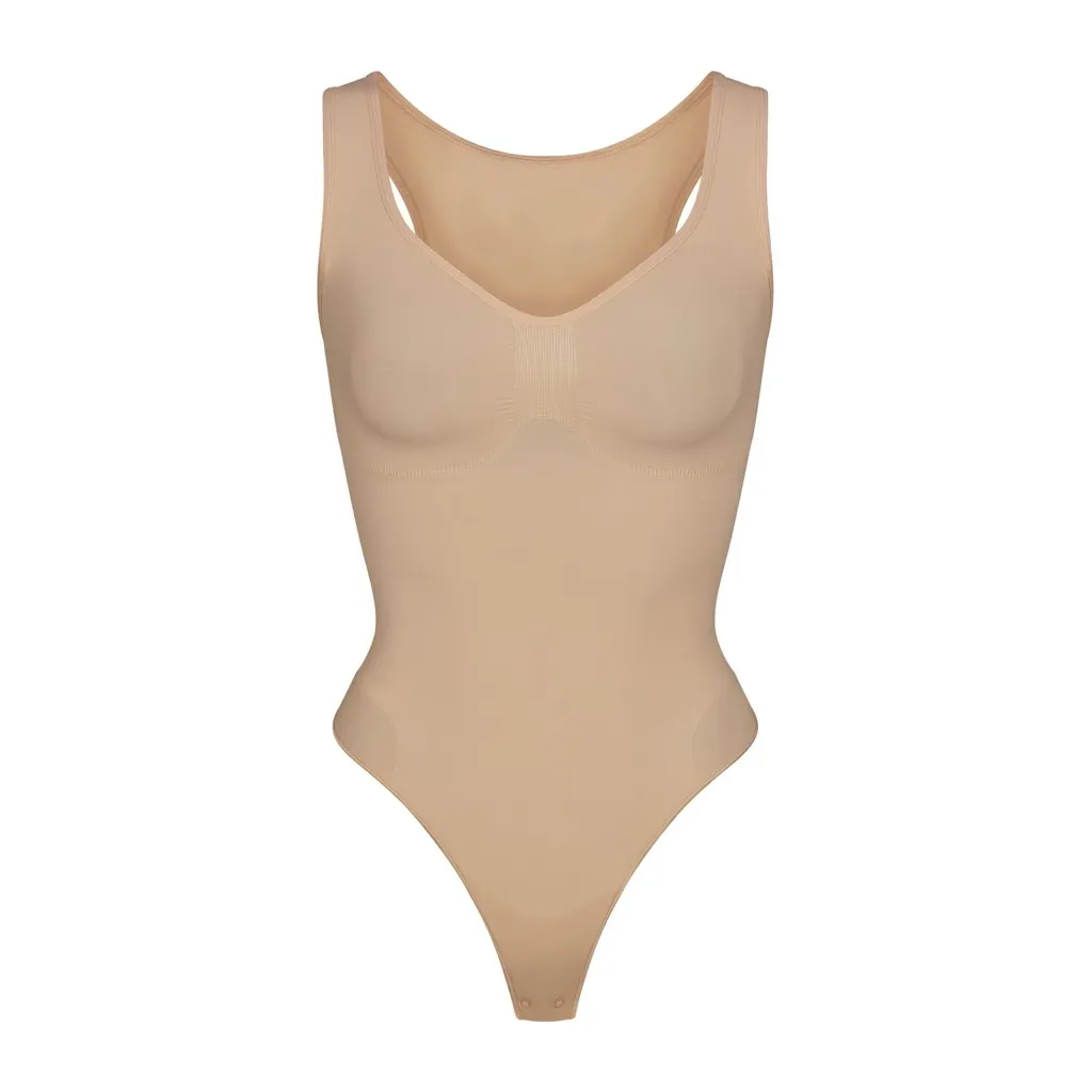 Skims Seamless Sculpt Scoop Neck Thong Bodysuit In Clay - Image 2