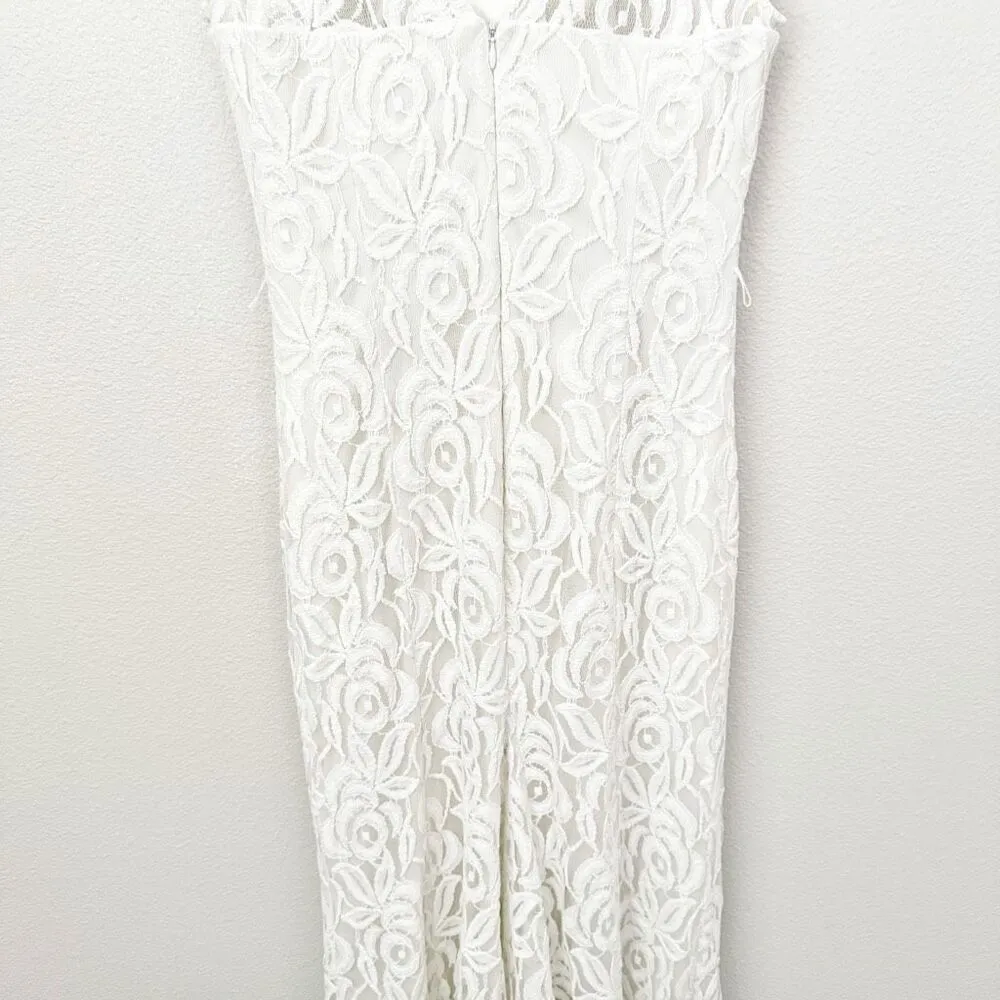 BETSY & ADAM | Off White Long Sleeveless Lace Overlay Wedding Dress | Size 10 - Image 4