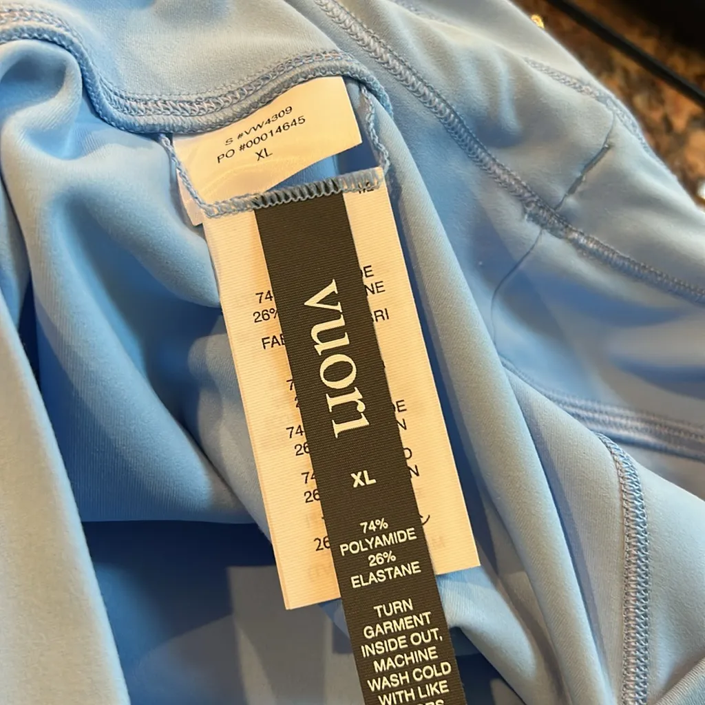 Vuori Daily Form Legging in Spring Blue NWT Size XL - Image 10