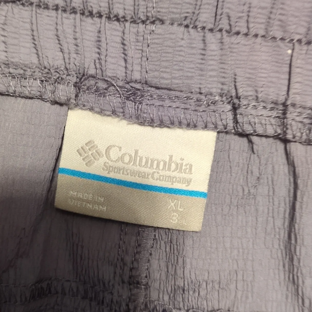 Columbia Purple Shorts Size XL - Image 3