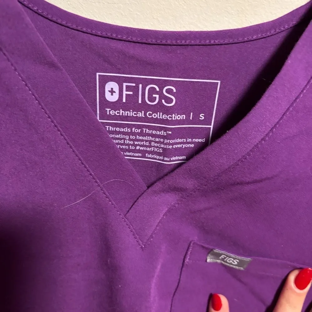 FIGS Catarina One-Pocket Scrub Top Purple- Size Small - Image 4