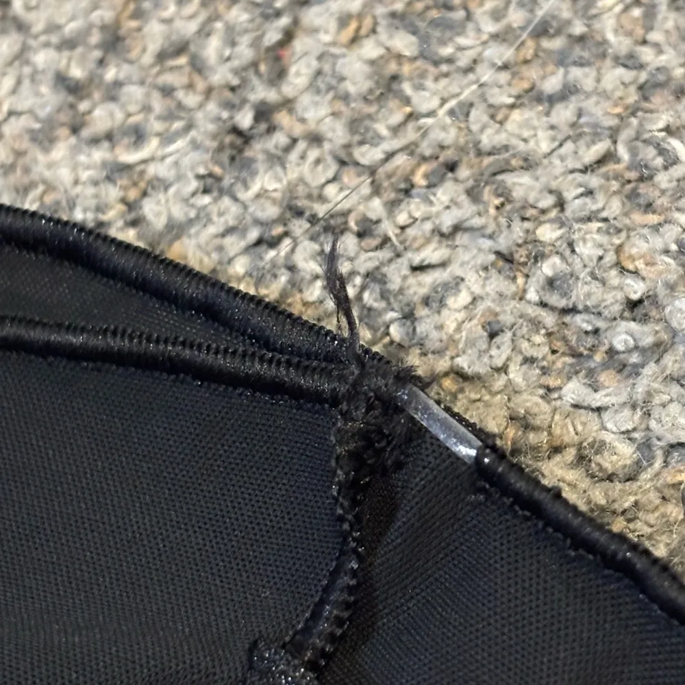 Alo Yoga Mesh Sheer Illusion Tank - Image 3