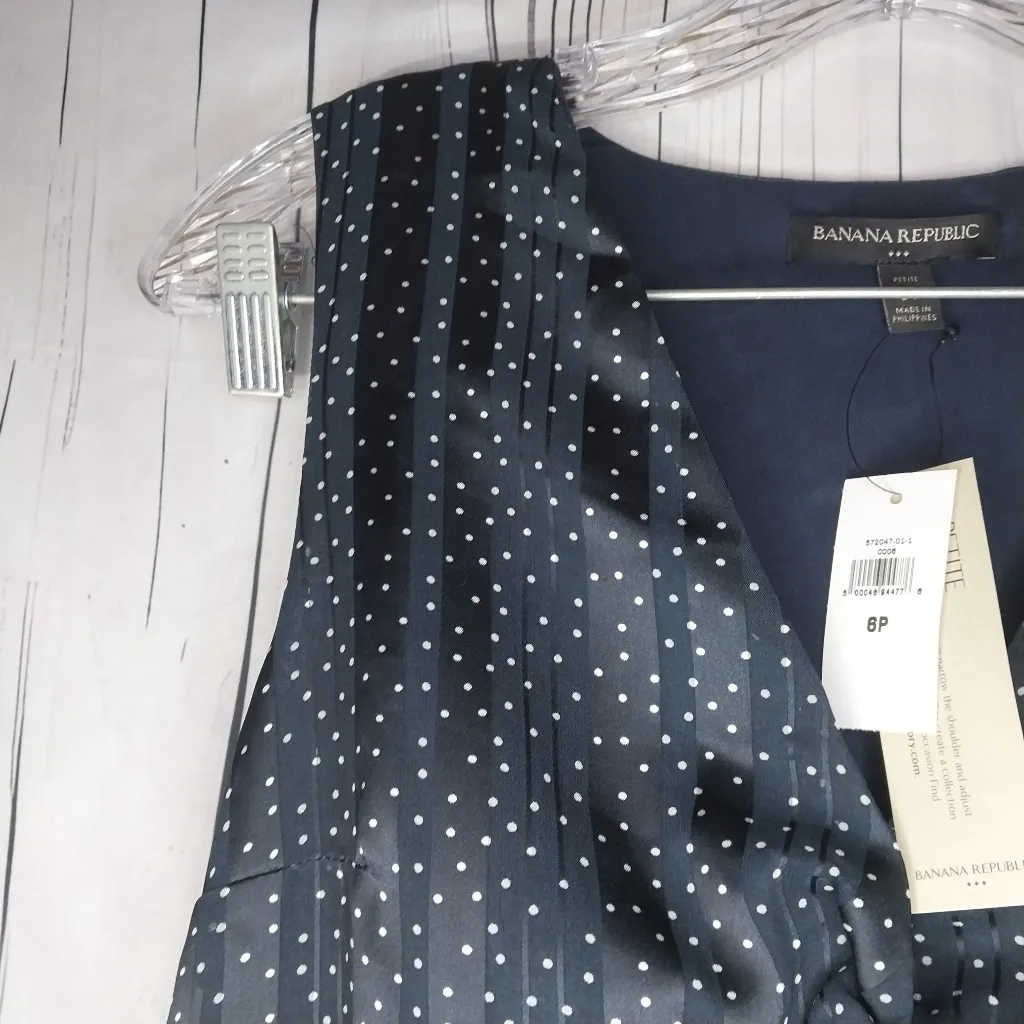 Banana Republic Pleated Tiered Sleeveless Polka Dot Dress NWT - Image 2