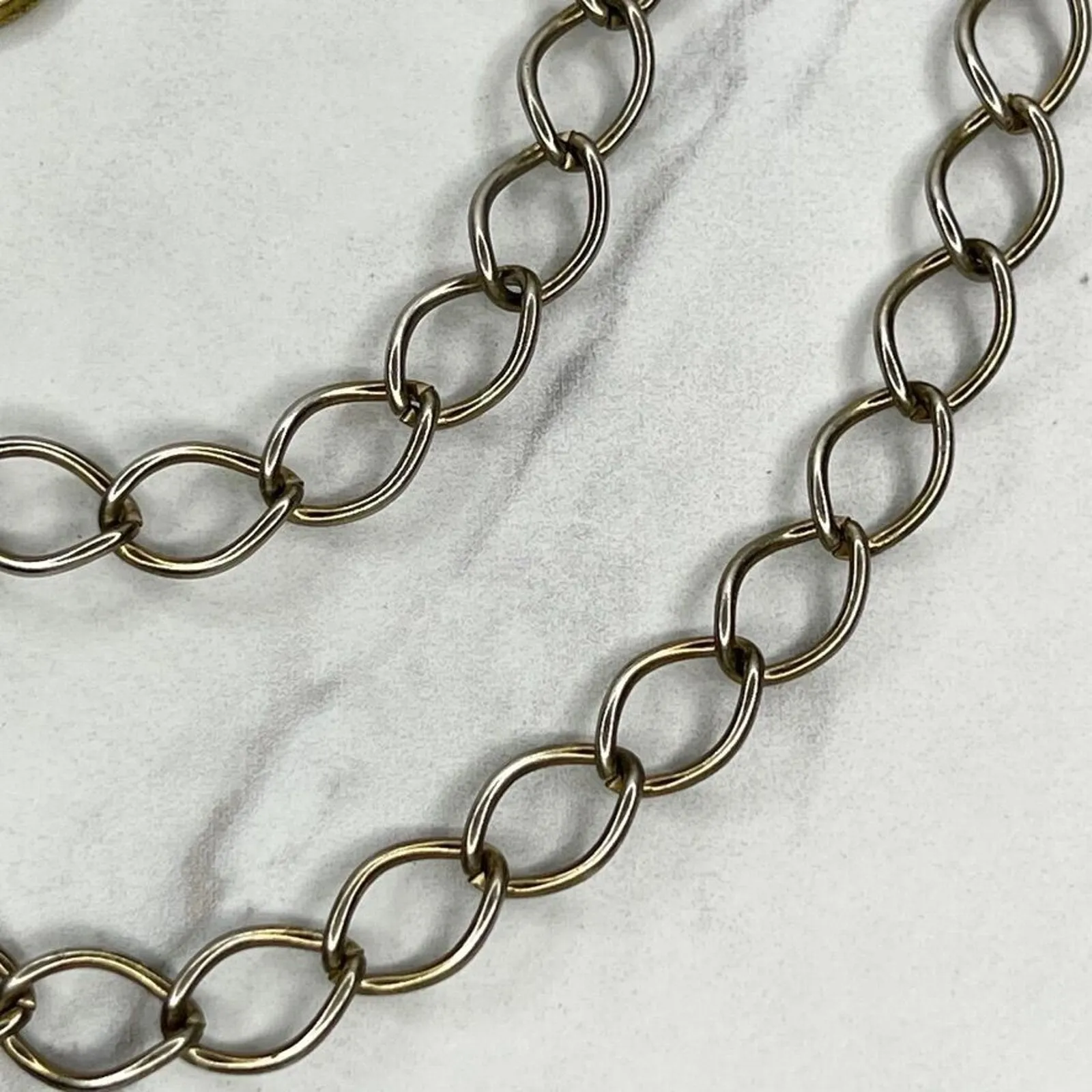 George Washington Coin Chain Belt Gold Tone Y2K Small (S) ✨ - Image 4