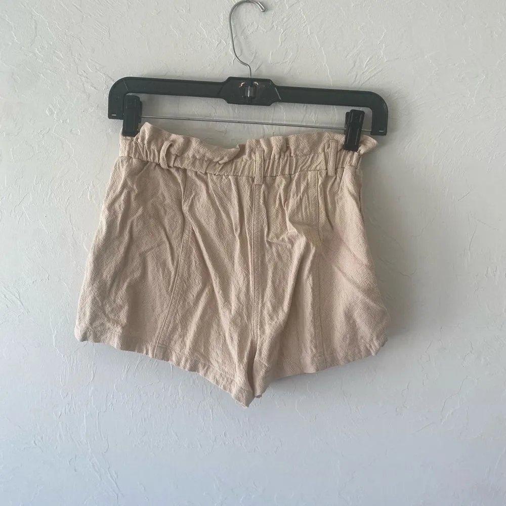 Forever 21 tan white strap short short with tie belt - Image 2
