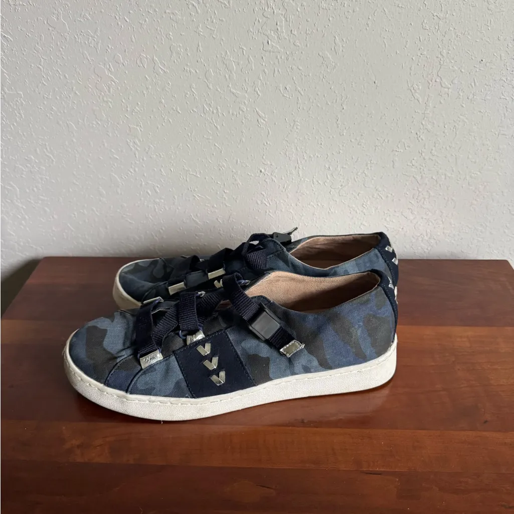 Jack Rogers Warner Canvas Navy Camo Slip On Adjustable Sneaker Womens 9 - Image 3