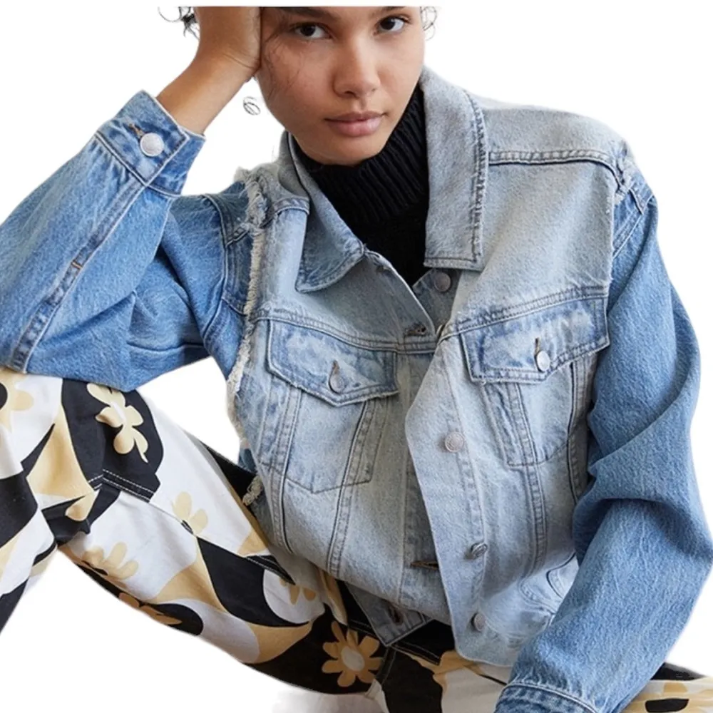 PacSun  Oversized Cropped Two Tone Trucker Jacket - Image 5