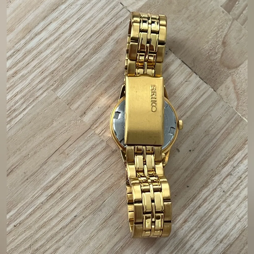 Seiko Sports 50 Vintage Ladies Watch White Dial Date Gold Bracelet Winn-Dixie - Image 11