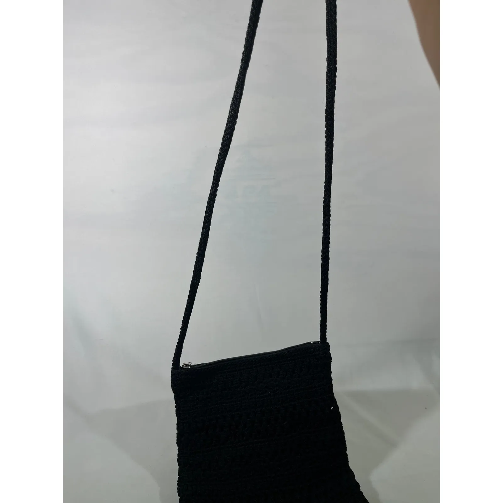 The Sak Crochet Crossbody Bag Black Woven Strap Zipper Closure Y2K Boho Artisan - Image 5