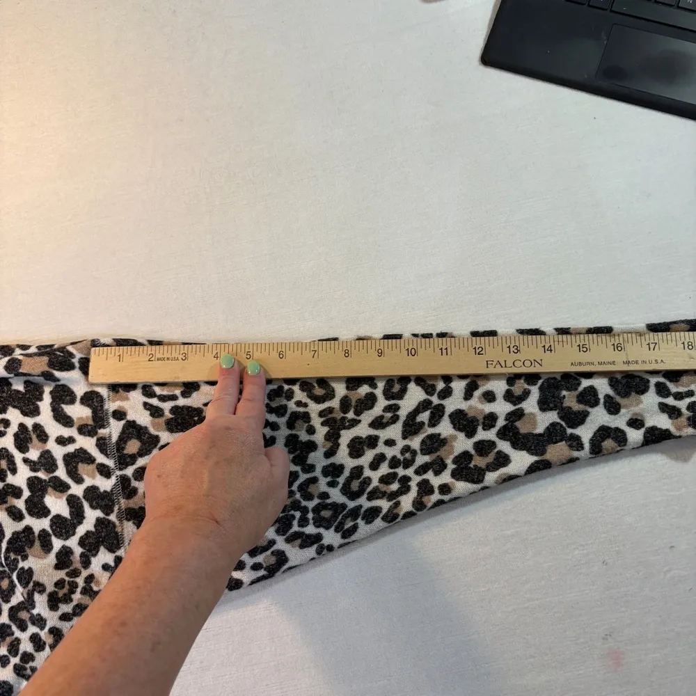 Freshman Black and Brown Cropped Top Size Large - Image 7