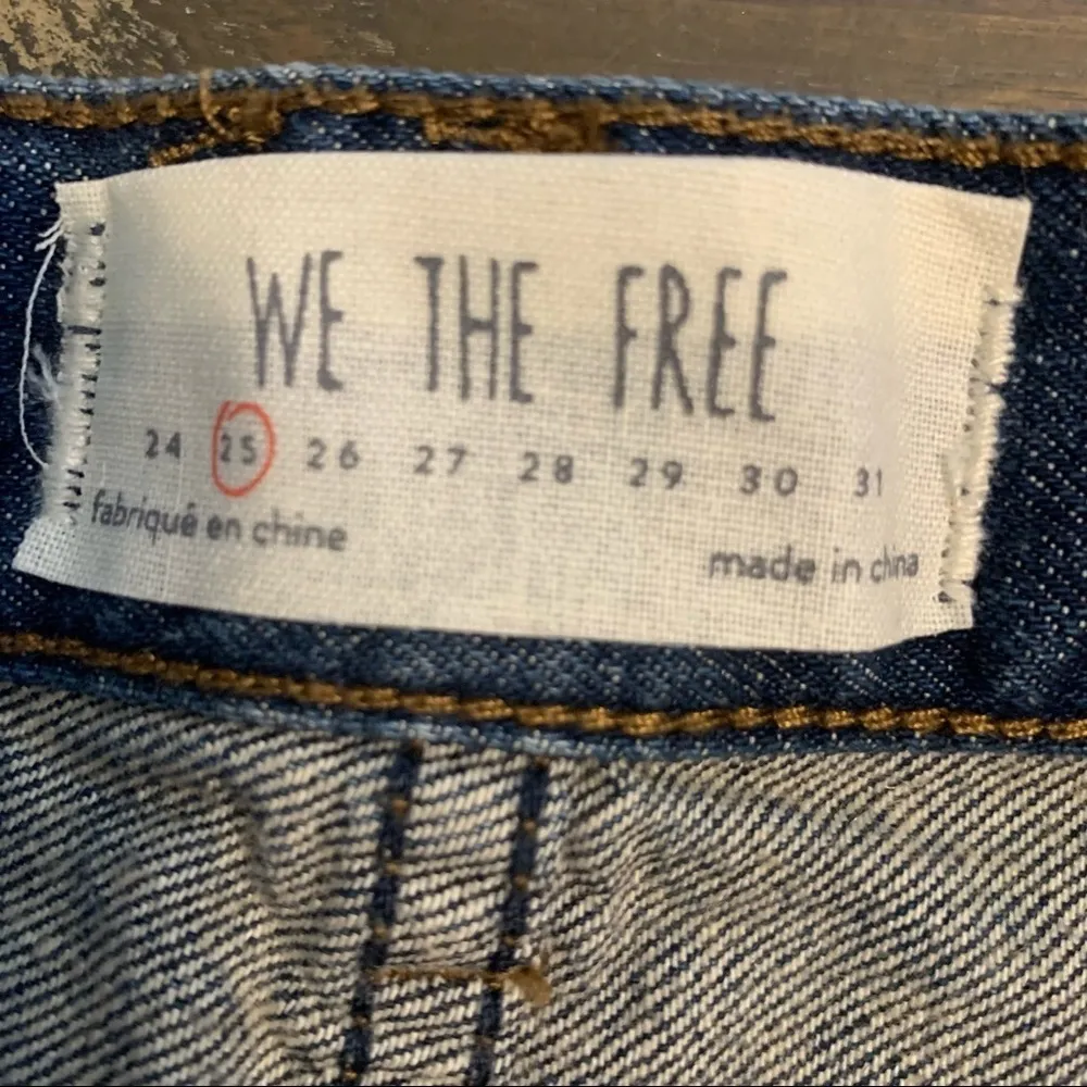 We The Free CutOff Shorts Denim Jeans Distressed Frayed Soft and Relaxed 25 - Image 8