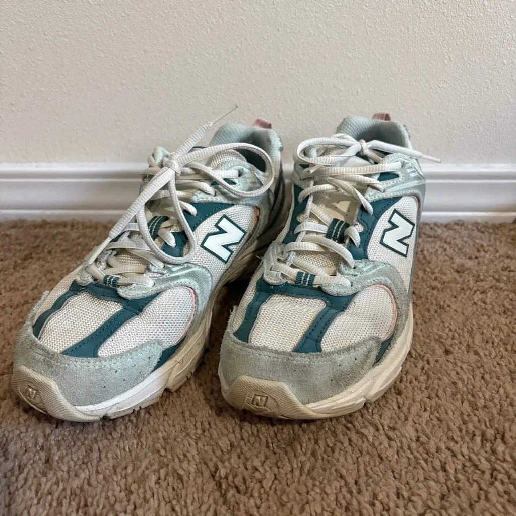 New Balance 530 CALIA Green Mint Teal Pink Sneakers Running Shoes Size 8.5 - Image 2