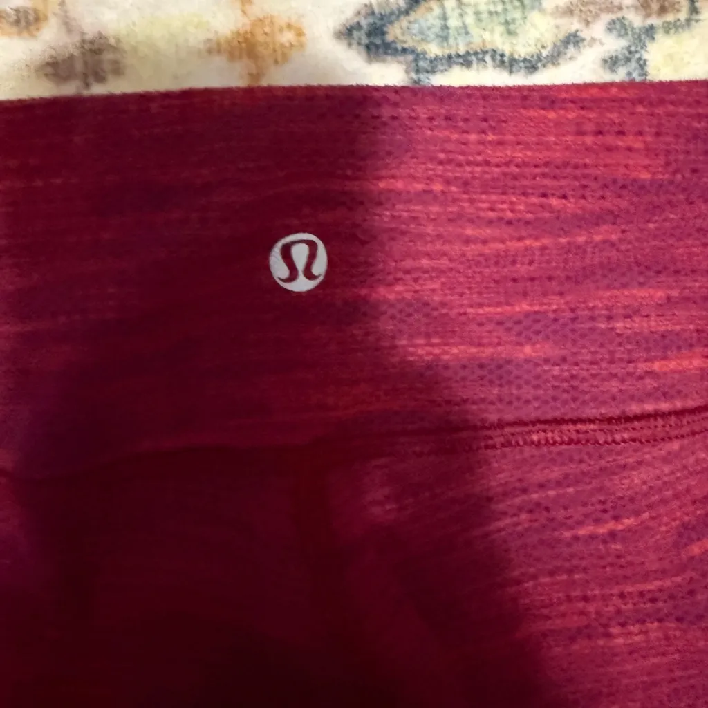 Lululemon Wunder Under Crop II Diamond Jacquard Space Dye Bumble Berry Flaming - Image 6