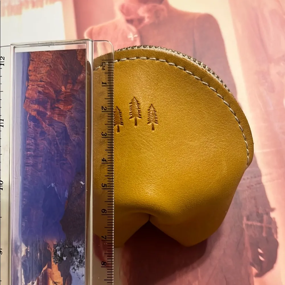 Mustard Yellow Leather Coin Purse - Image 8