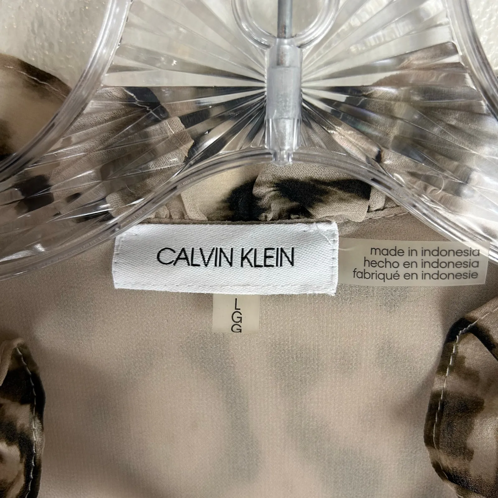 Calvin Klein Animal Print Chiffon Long Sleeve Shirt Size Large Ruffle Tie Neck - Image 3