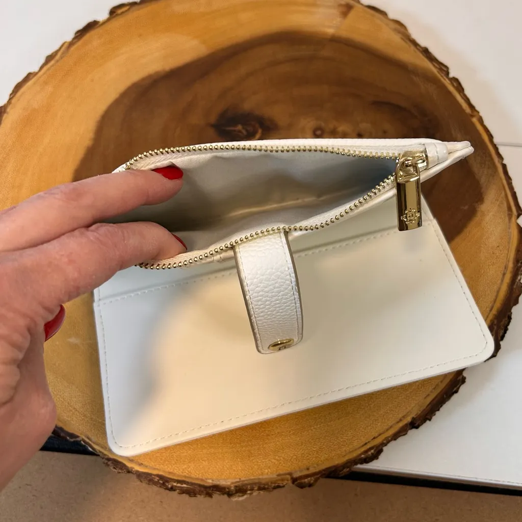 Nanette Lepore White Bifold Women's Wallet Pebbled Faux Leather Gold accents - Image 6