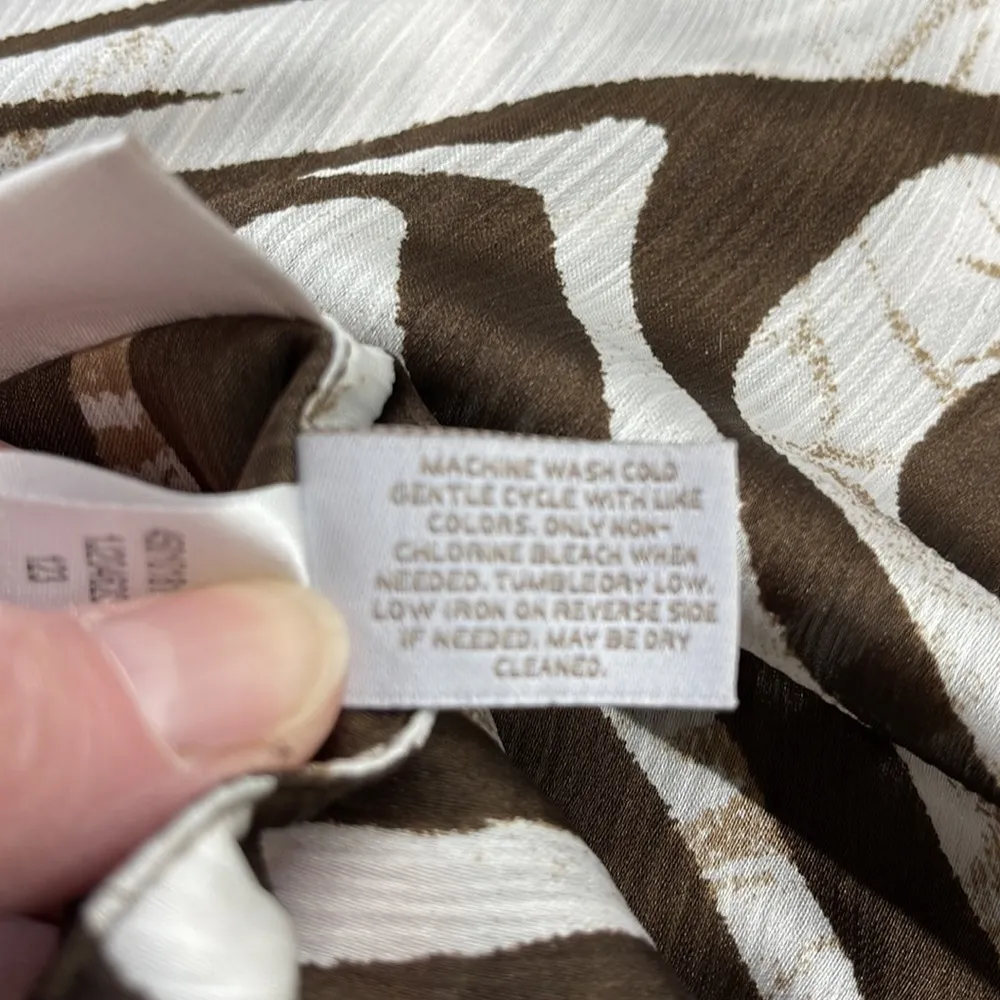 Chico’s Brown Zebra Print Button Down Sheer Blouse Size Small - Image 8