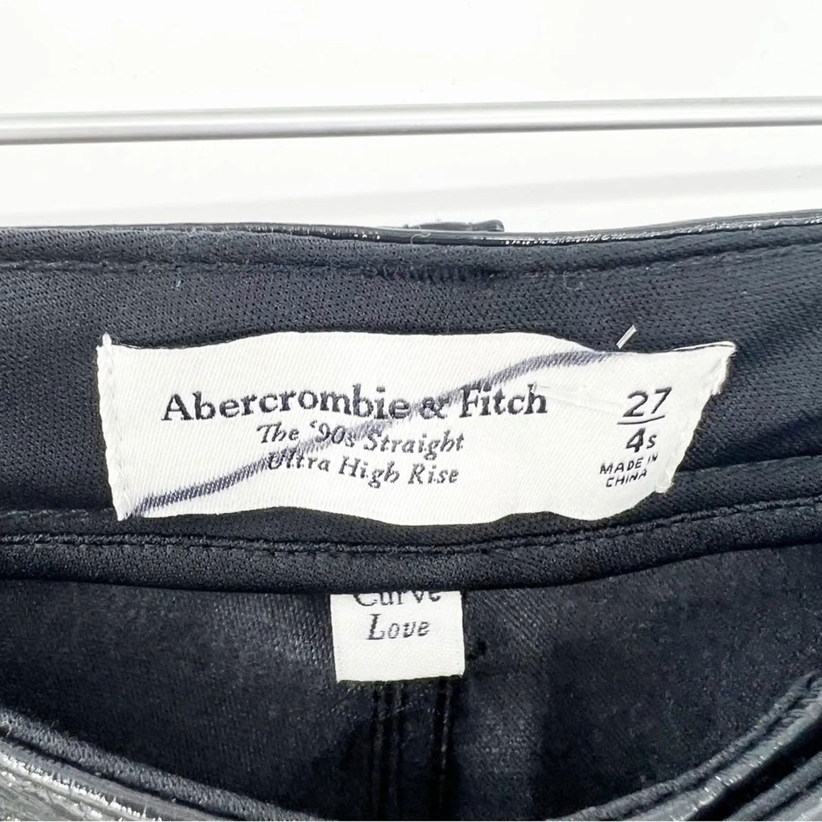 NEW Abercrombie‎ & Fitch Patent Leather 90s Straight Curve Love Pants 27 Short - Image 5