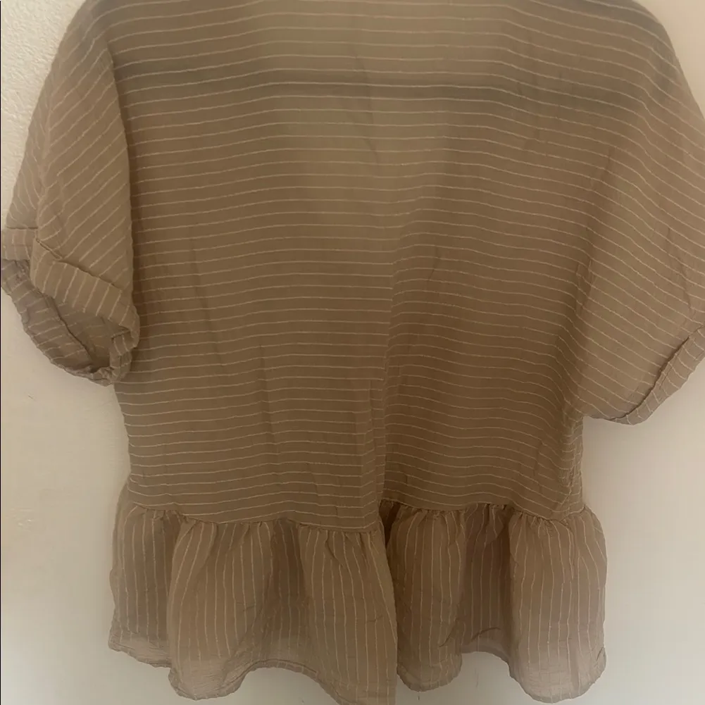 Blue Pepper Beige Striped Women Top Tan Size M - Image 5