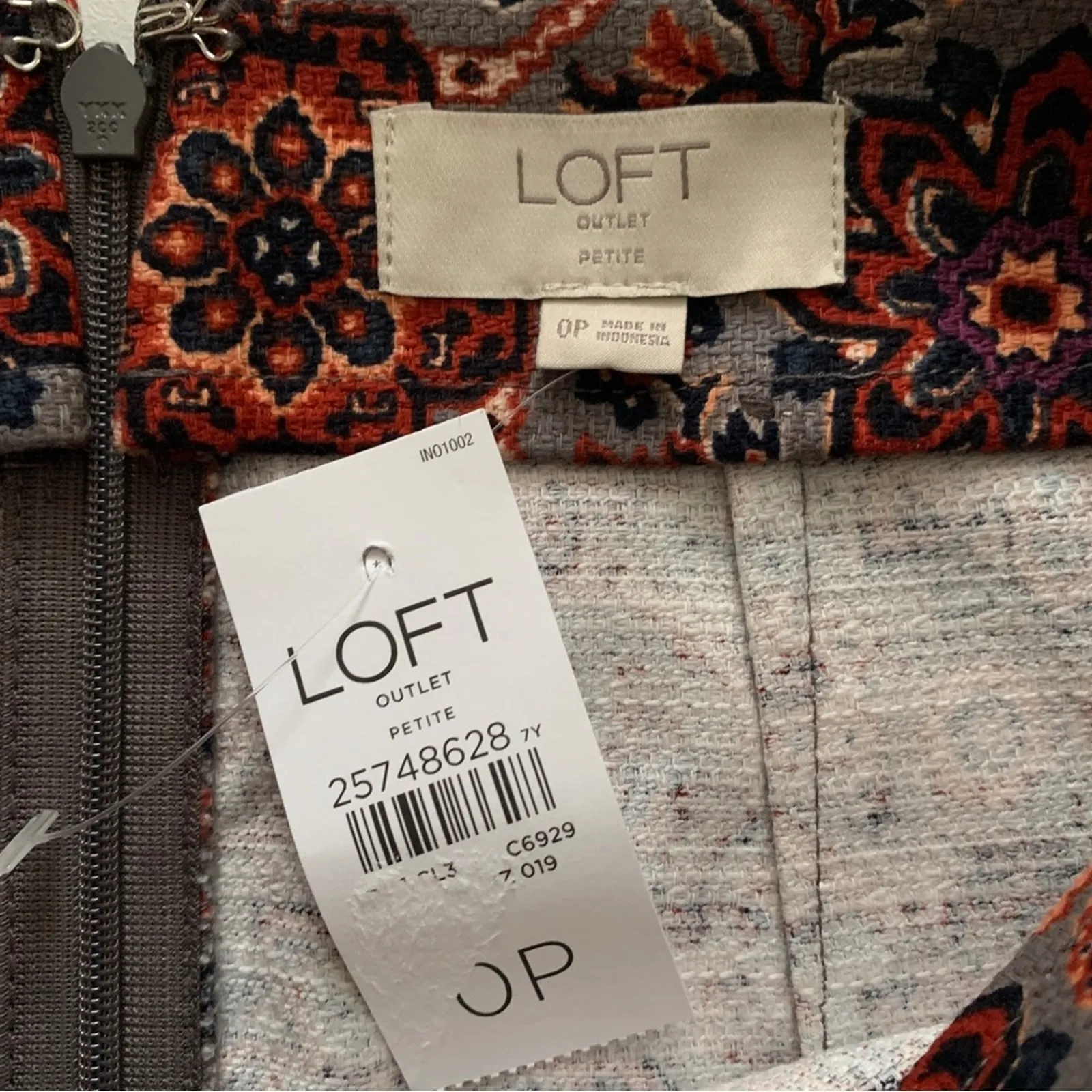 Loft Outlet Skirt Rust Black Floral Medallion Tailored Pencil Skirt Size 0P NEW - Image 2