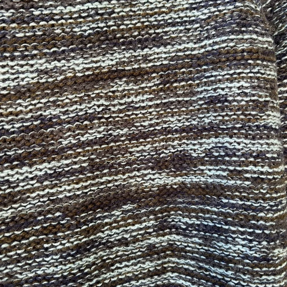 𝅺olive and‎ Oak Olive Green, White and Blue Sweater Size Small - Image 4