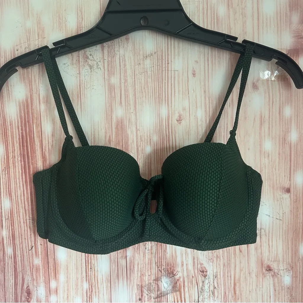 Shade & Shore Women's Light Lift Green Pique Textured Bikini Top Size 34B - Image 2