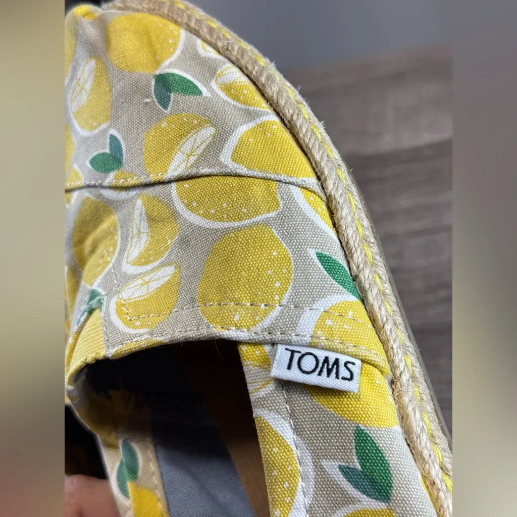 Toms 7.5 Lemon‎  slip on flats shoes espadrilles - Image 5