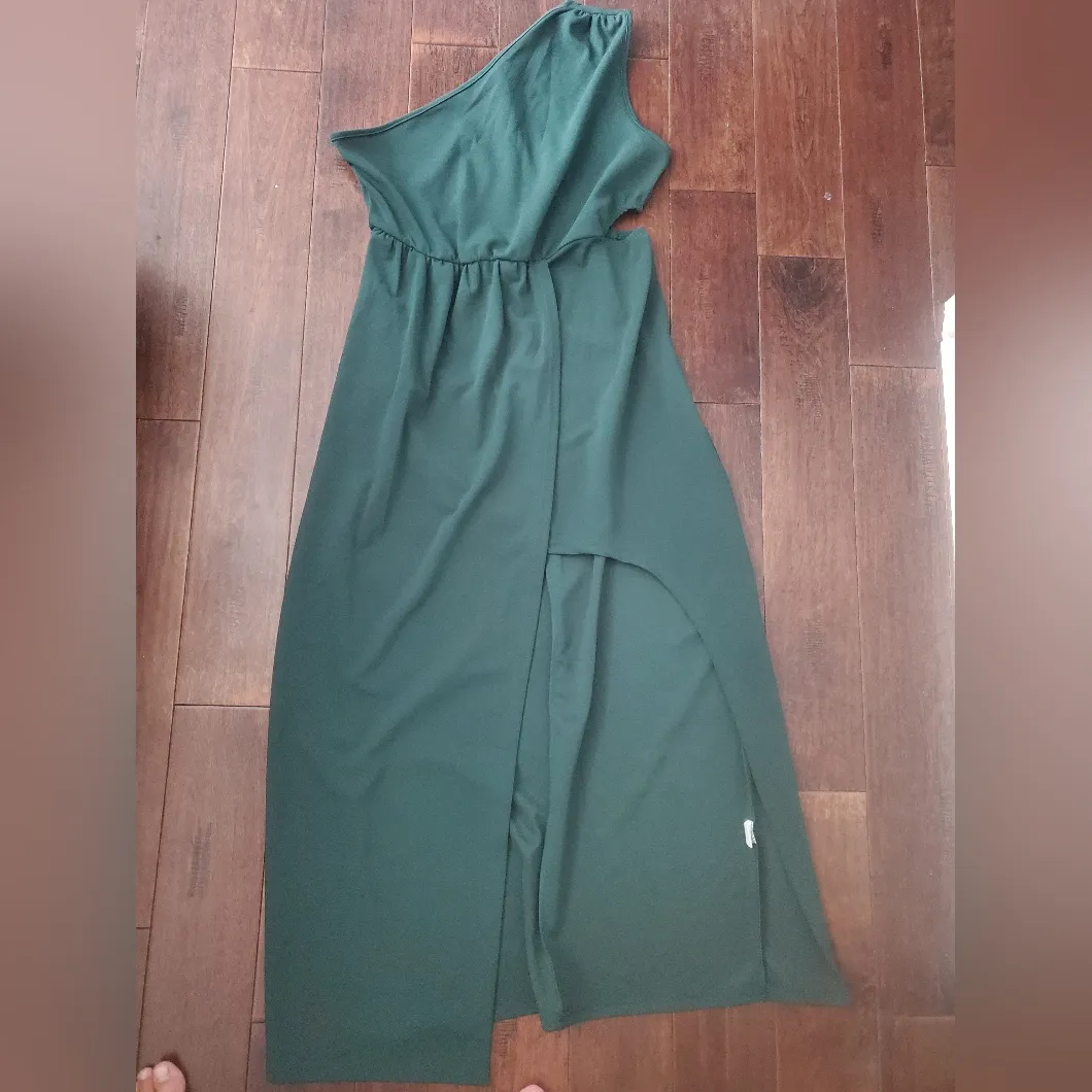 Elegant Green One - Image 4