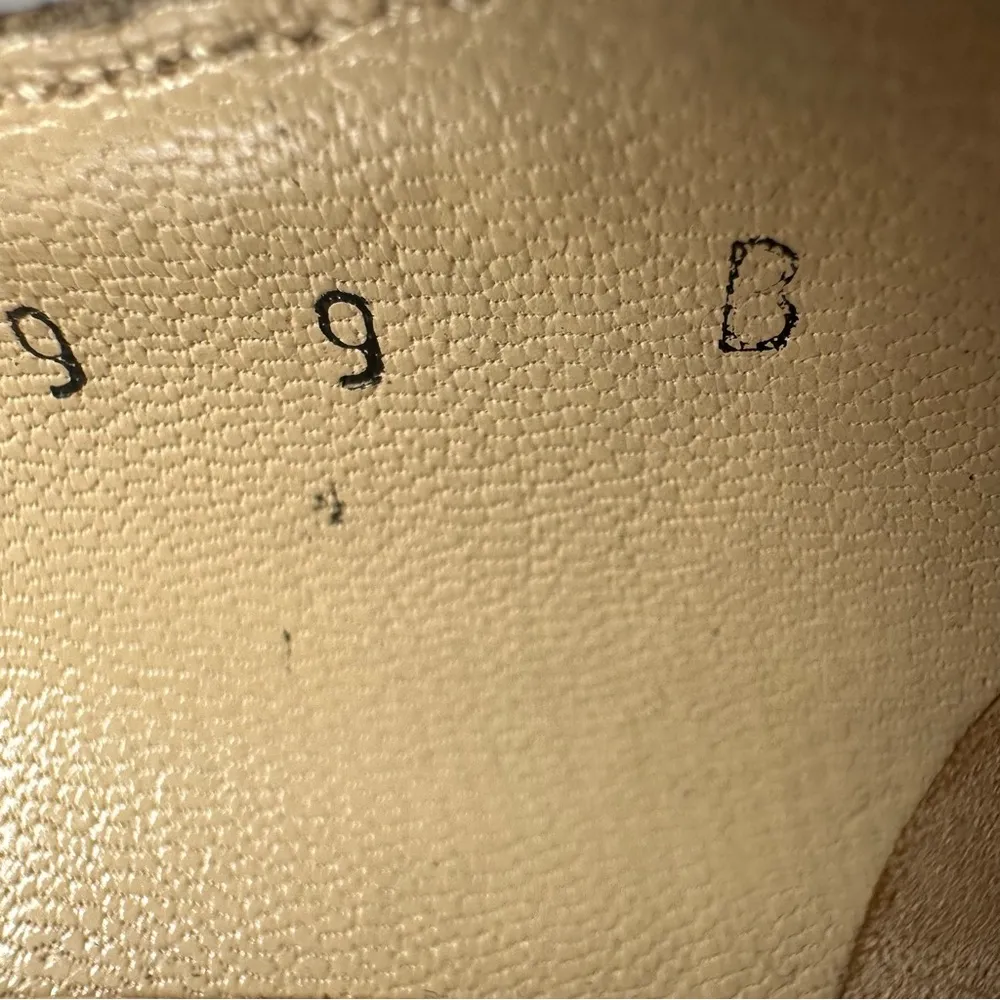 Salvatore Ferragamo Snakeskin Pumps Heels Leather Made in Italy 9 B Vibram Soles - Image 10