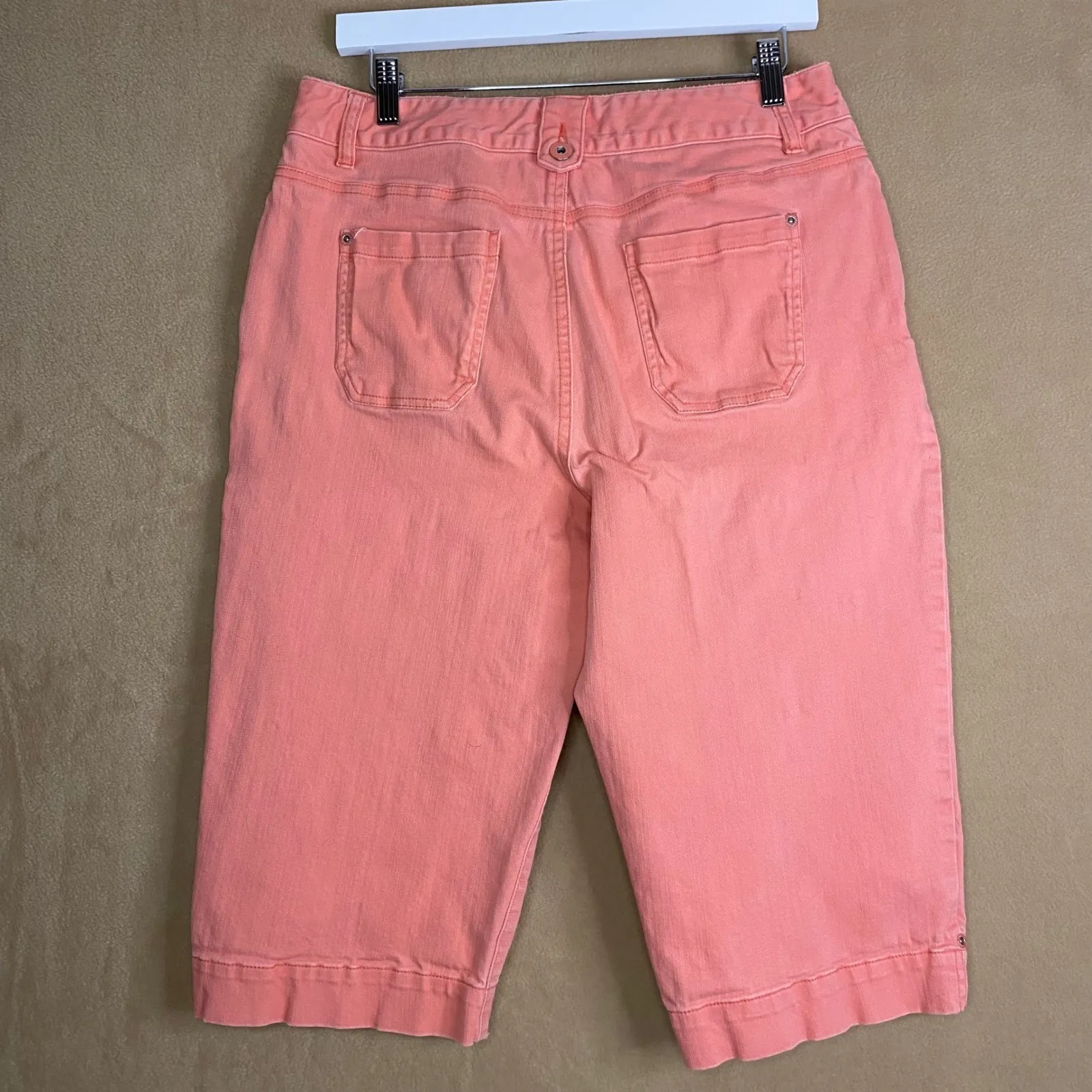 Christopher & Banks Coral Pink Capri Pants Women Sz 10 Cropped Denim Casual EUC - Image 2