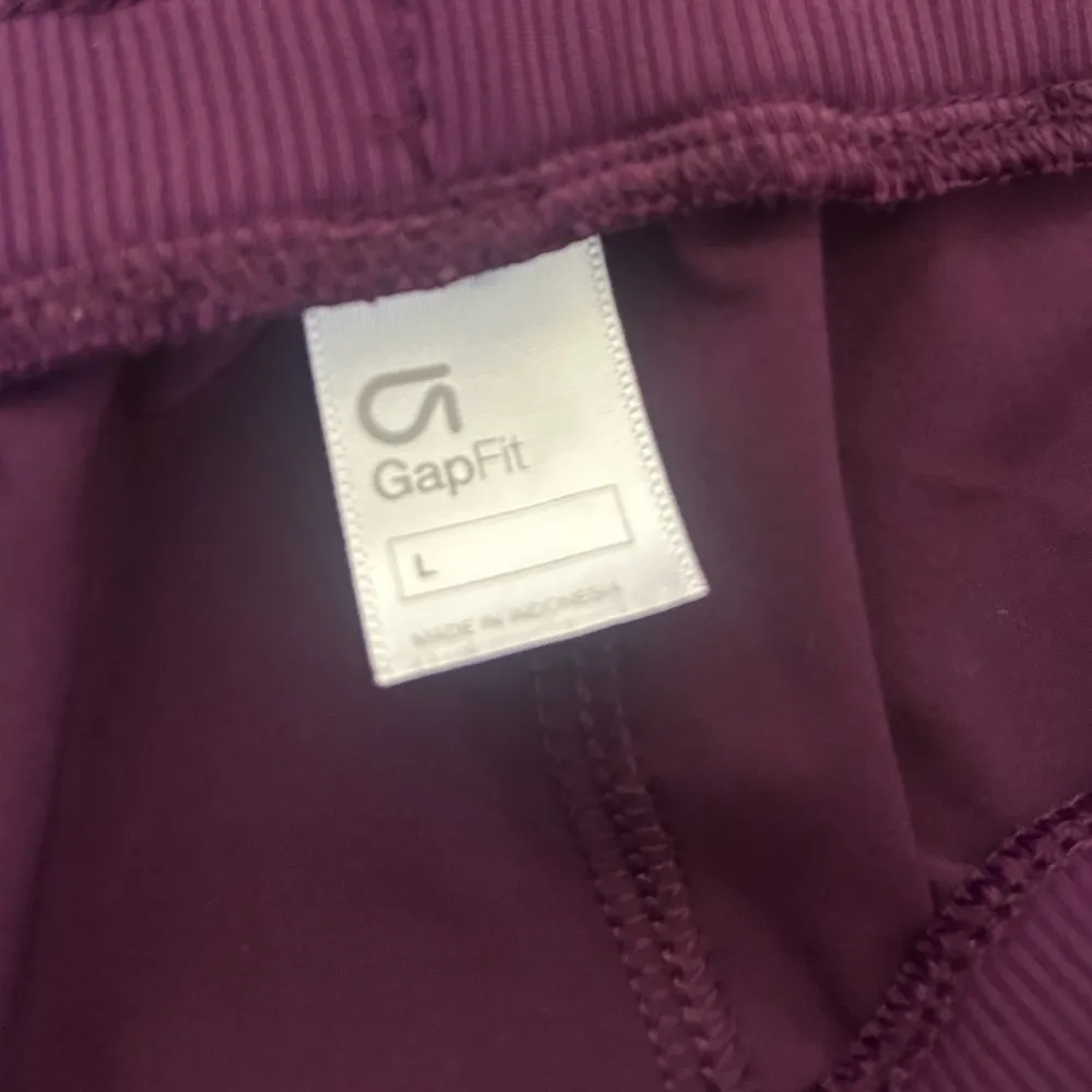 Gap fit Capri joggers - purple Large - Image 5