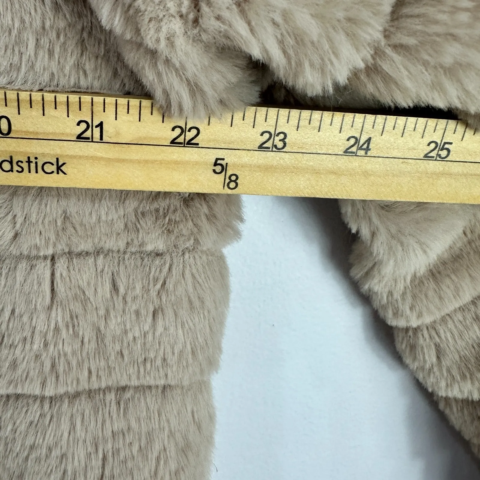 Katydid Faux Fur Jacket Women L Beige Teddy‎ Coat Plush Cozy Soft Girl Chic Tan Size L - Image 4