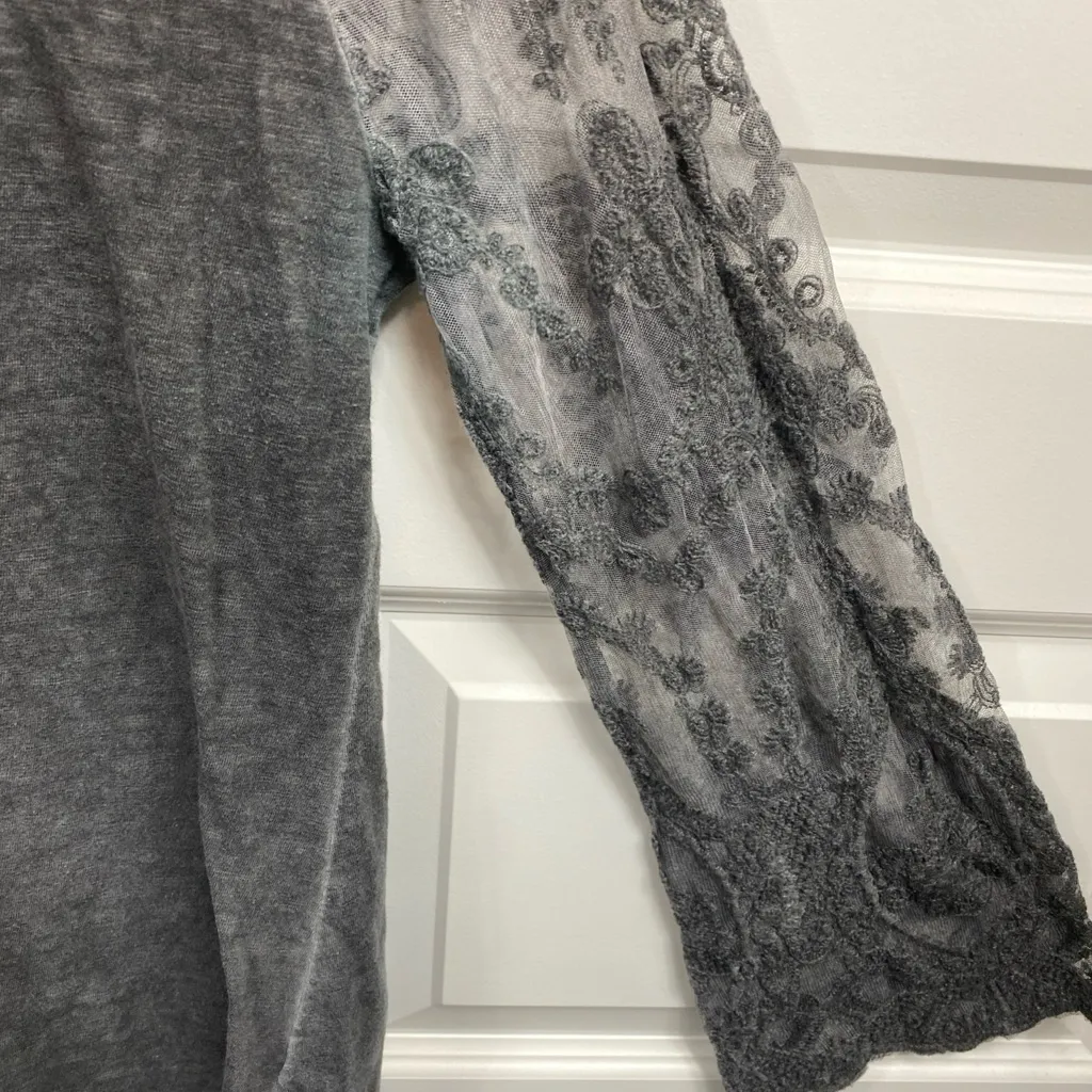 Whimsy Goth Long Sleeve Lace Sleeves Asymmetrical Shirt Black Top Lace Medium Gray - Image 5