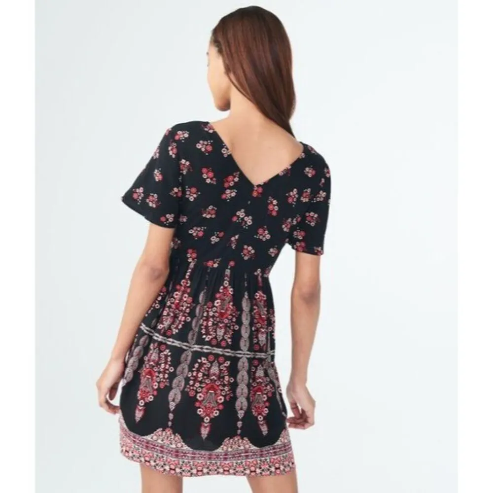Aeropostale Floral V-Neck Fit and Flare Short Sleeve Dress XS Black Red - Image 3