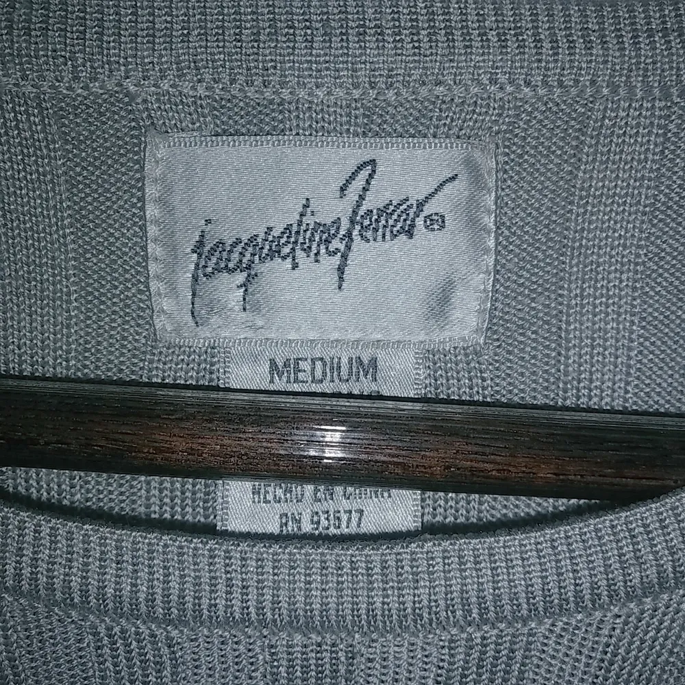 Jacqueline Ferrar M Gray Ribbed Knit Top - Image 6