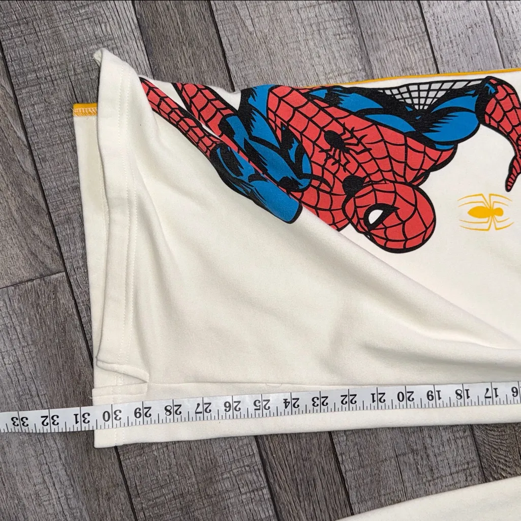 Marvel Logo Apparel in Black and White - Image 6